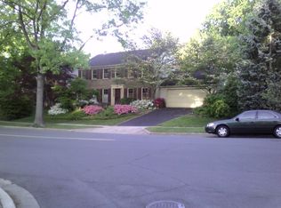 1436 Fallsmead Way, Rockville, MD 20854