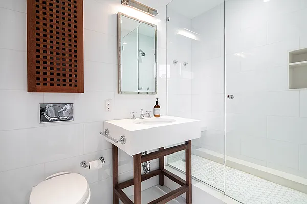 Rented by Compass | media 4