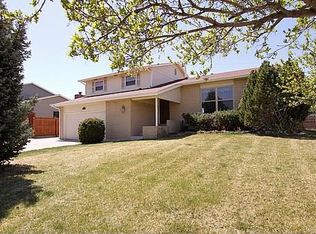 854 Mercury Cir, Littleton, CO 80124