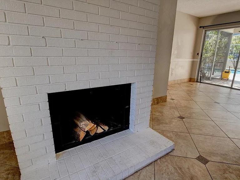 7946 Glen Abbey Cir — Photo 7
