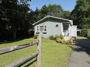 225 Sigsbee Rd, Mattituck, NY 11952