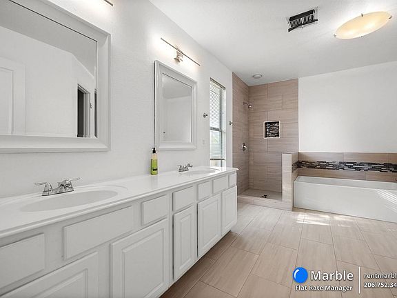 5th image of 1418 Nandina Dr