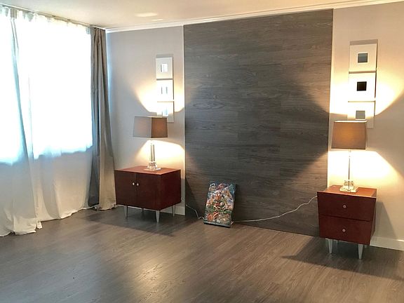 5th image of 2025 NE 164th St APT 612