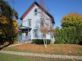 229 School St, Harbor Beach, MI 48441