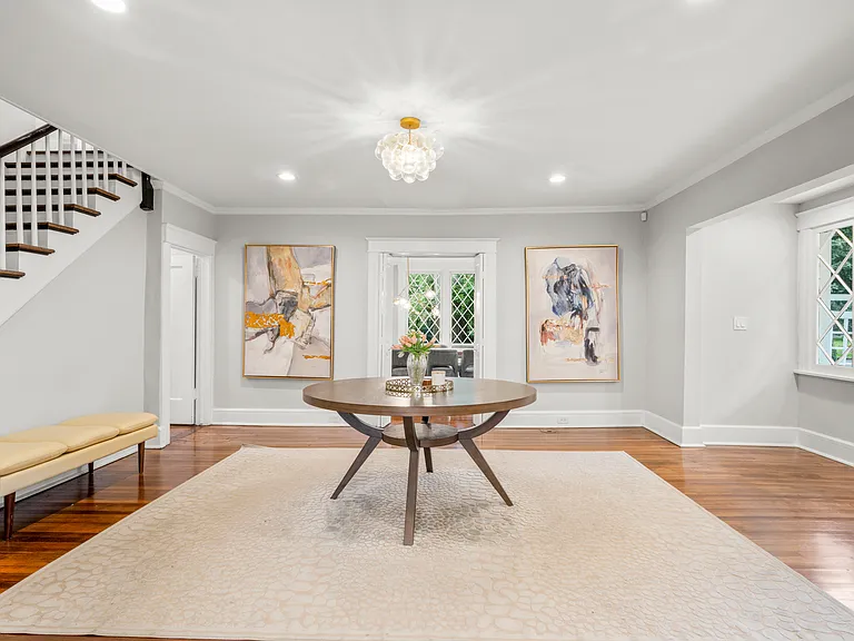 20 Elk Ave — Photo 5