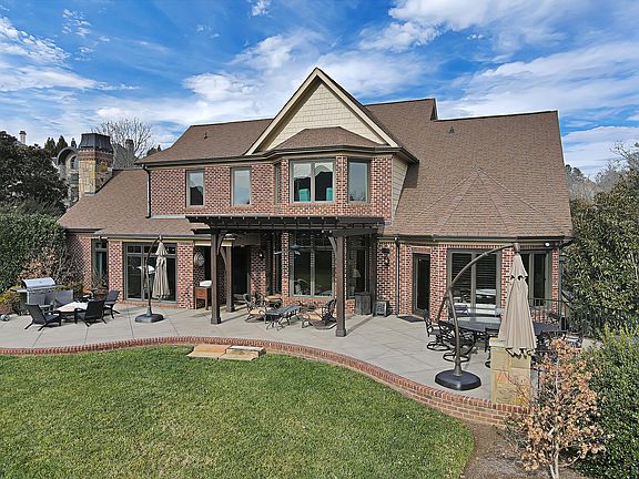 5th image of 12310 Vista Brook Ln