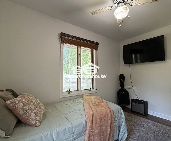 52 West Rd — Photo 16