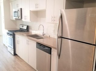 744 S Hartford Ave #304, Los Angeles, CA 90017