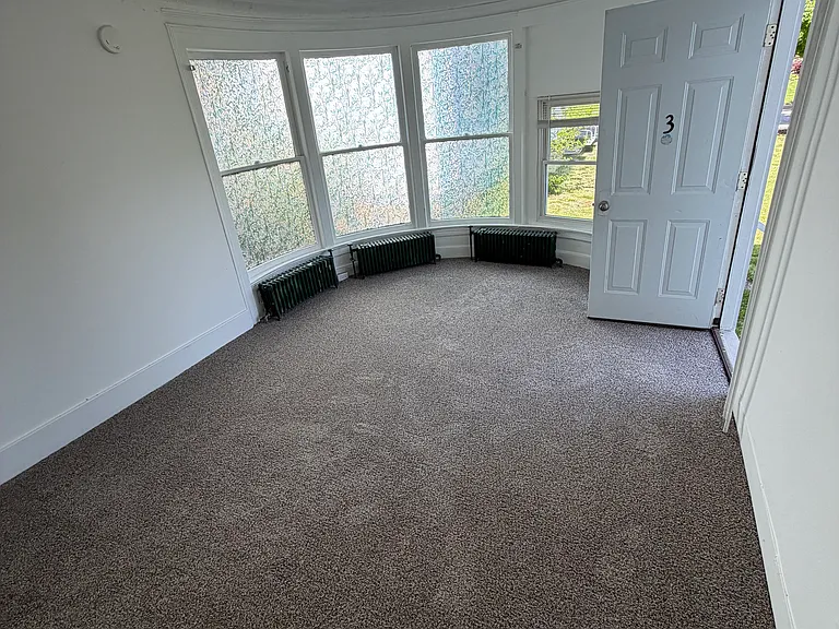 89 W Seneca St #3 — Photo 17