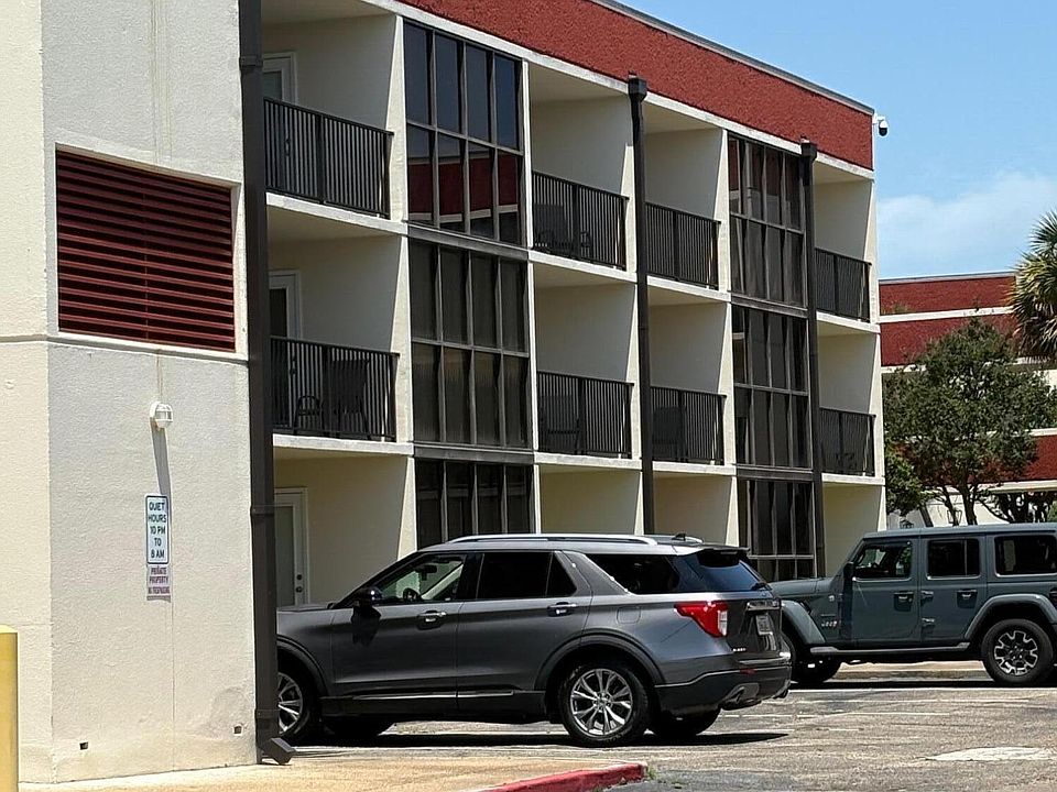 1st image of 2046 Beach Blvd #224