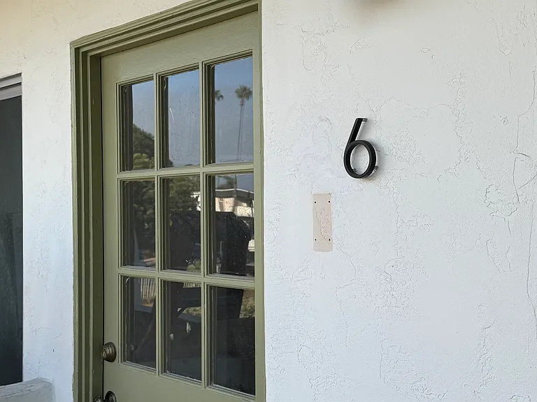 1517 Reed Ave #6 — Photo 1
