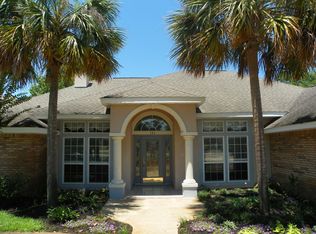 784 N Forest Shore Dr, Miramar Beach, FL 32550