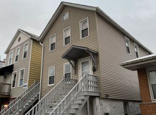 3252 S Racine Ave FLOOR 1, Chicago, IL 60608