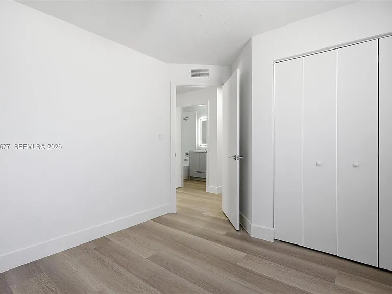 82 SW 3rd Ct — Photo 19