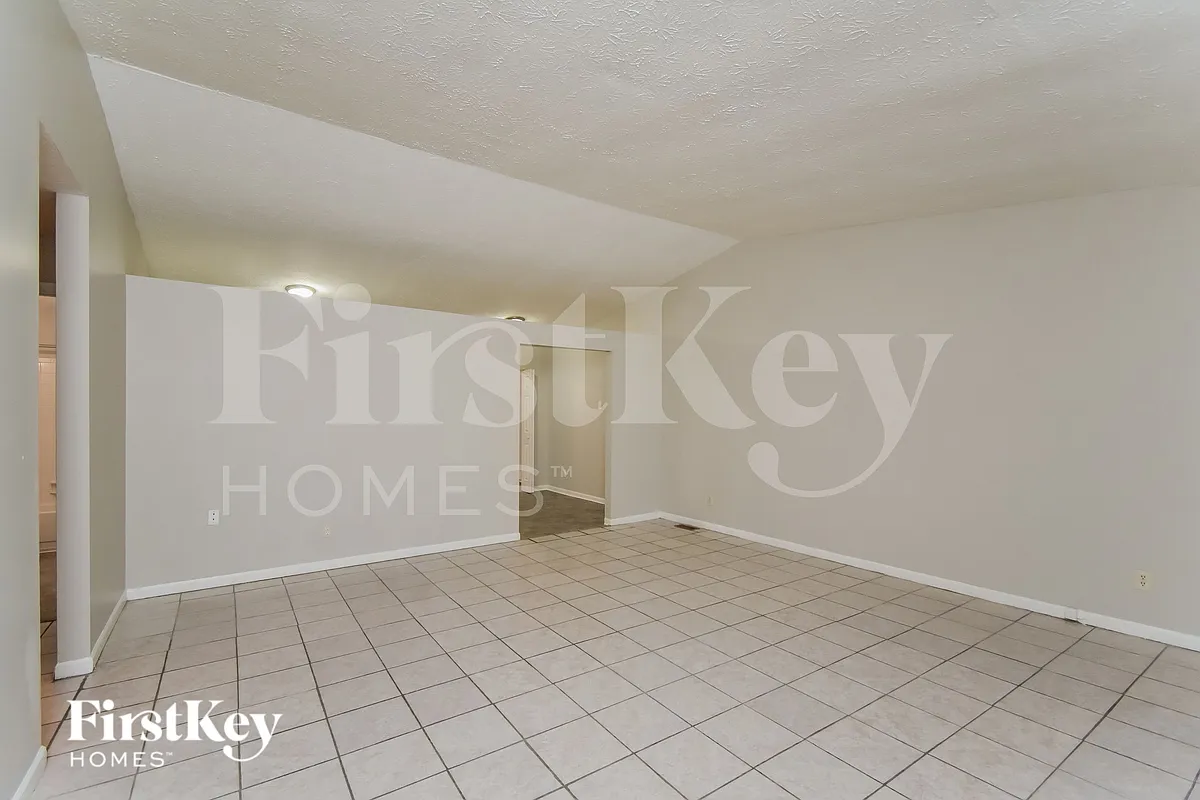 Building Photo - 5707 Windward Way