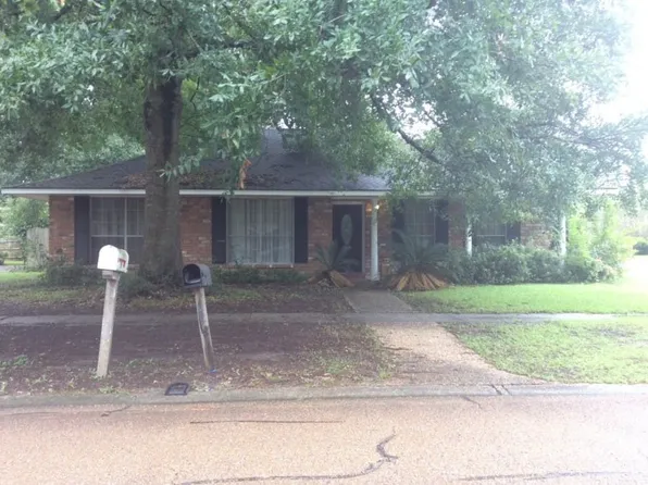 7871 Director Dr, Baton Rouge, LA 70817