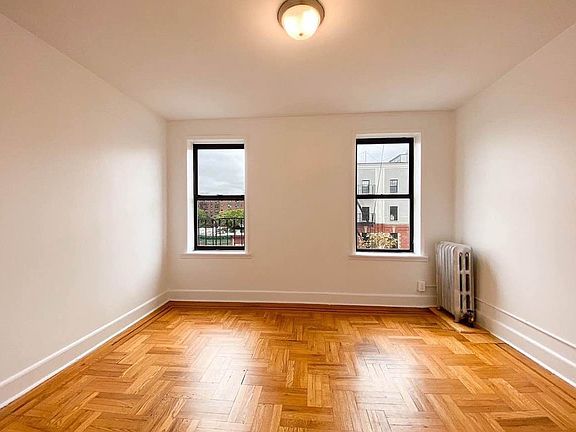 5th image of 1722 Caton Ave APT 18