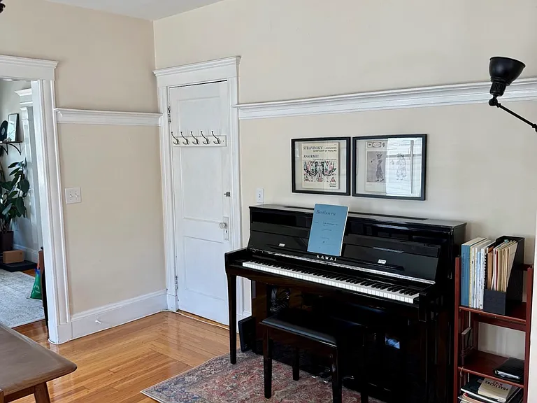 55 Gilbert St — Photo 11