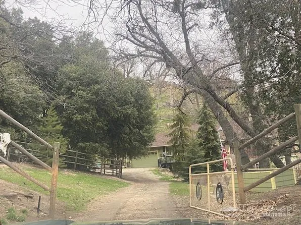 27341 Deertrail Dr, Tehachapi, CA 93561