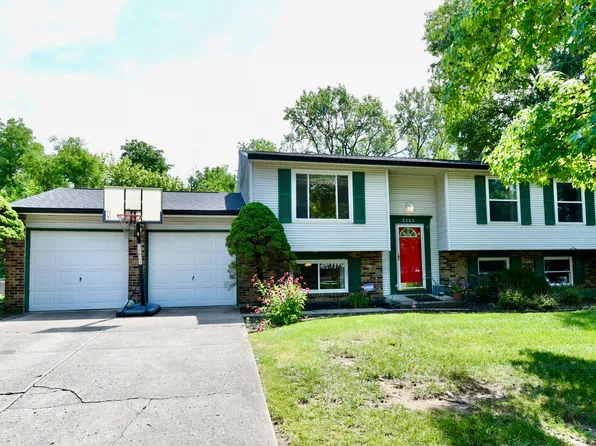 9505 Thornwood Dr, Indianapolis, IN 46250