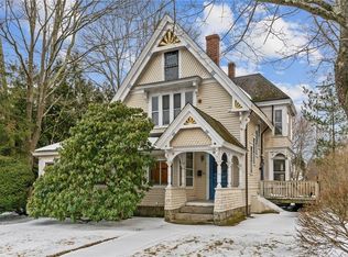 74 Main St, South Kingstown, RI 02879