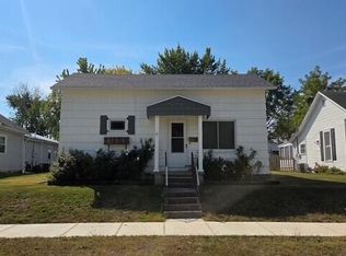 611 W Benton St, Wapakoneta, OH
