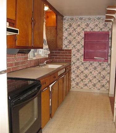 5th image of 9889 Colfax Ave