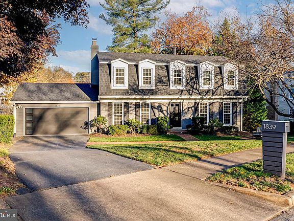2nd image of 1839 Baldwin Dr