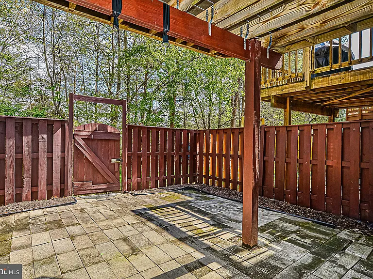 8606 Rocky Gap Ct — Photo 21