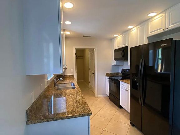 4th image of 1183 Winged Foot Dr