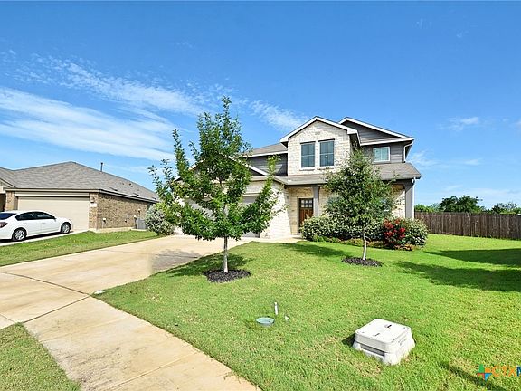 2nd image of 588 Agave Flats Dr