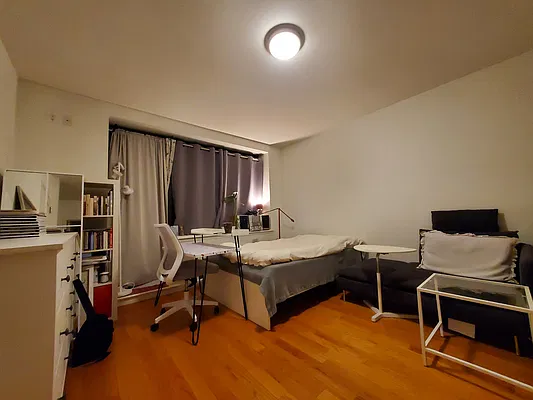 Rented by Medrash Realty | media 6