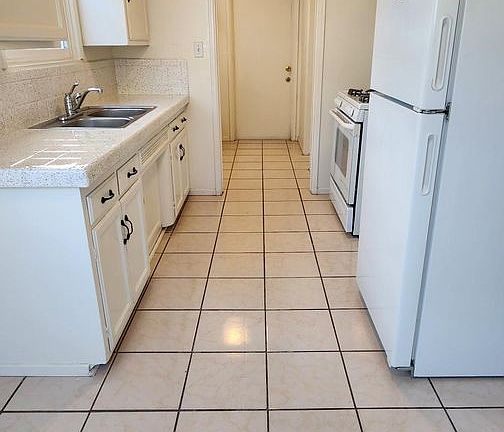 5th image of 7916-7930 La Mesa Blvd #7924