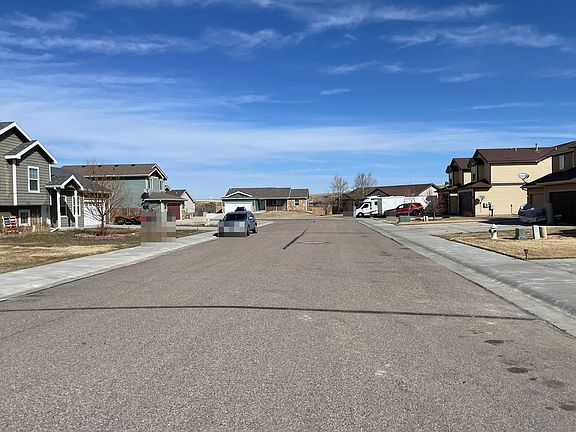 4th image of 740 Reshaw Cir