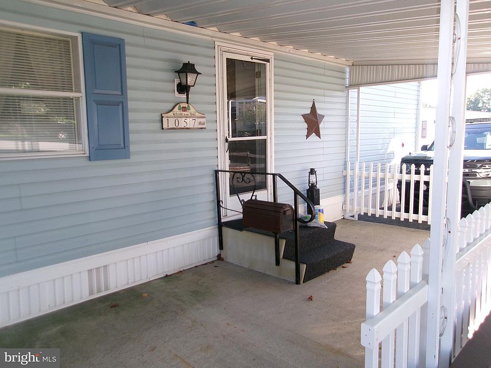 1st image of 1057 Sage Ave