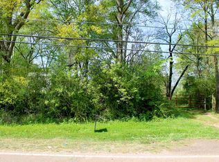 220 Vicksburg St, Edwards, MS 39066