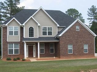 332 Yorkshire Trce, Hampton, GA 30228