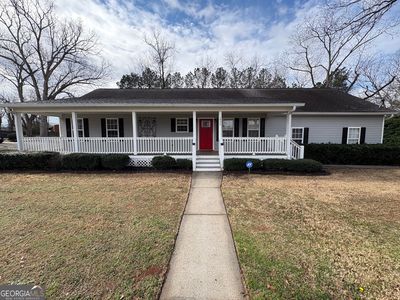 1975 Broad St, Statham, GA, 30666
