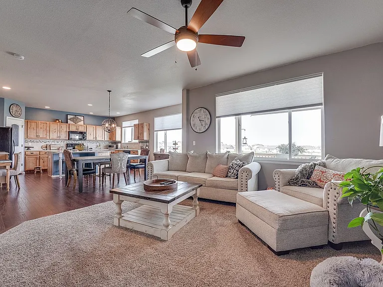 1302 Chamois Dr — Photo 15