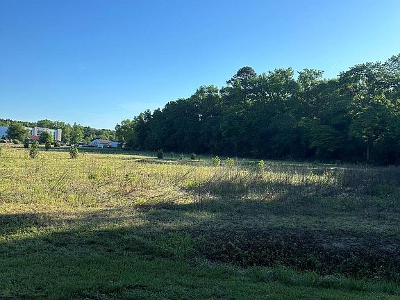 2nd image of 0 Lynch Rd