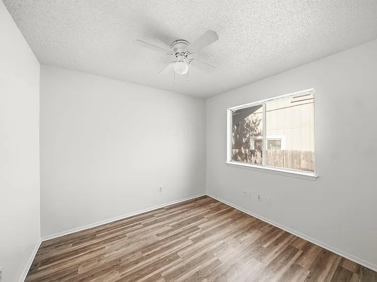 12002 Arrowwood Dr #A — Photo 15