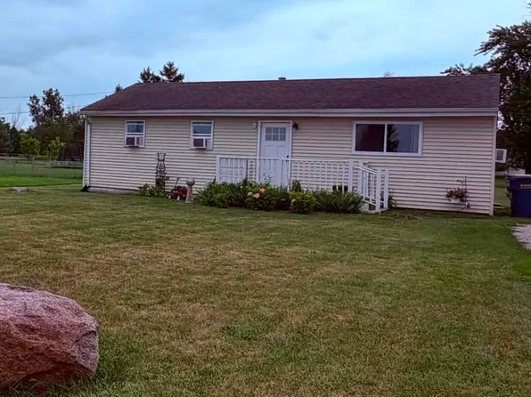 302 N Kingsley St, Corunna, MI 48817
