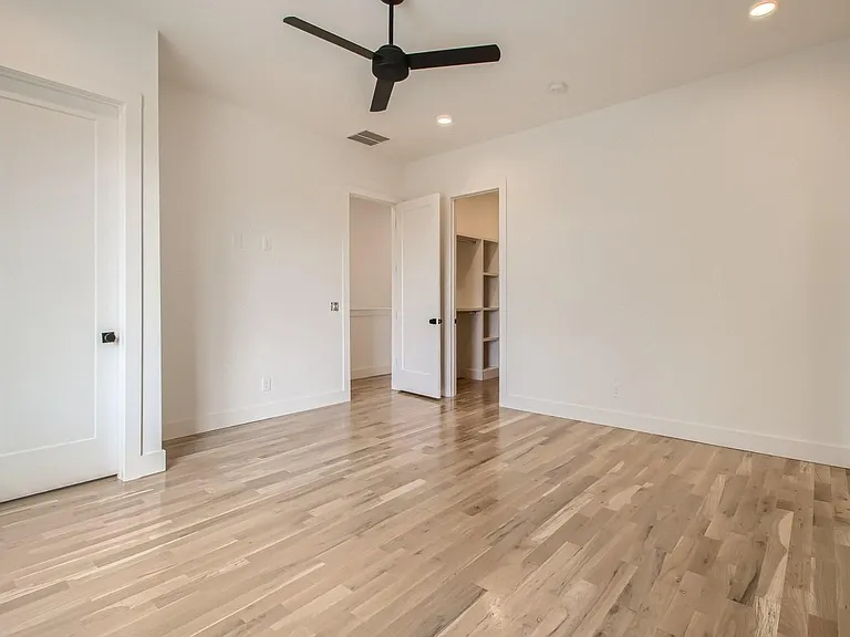 265 Riverside Dr #B — Photo 21