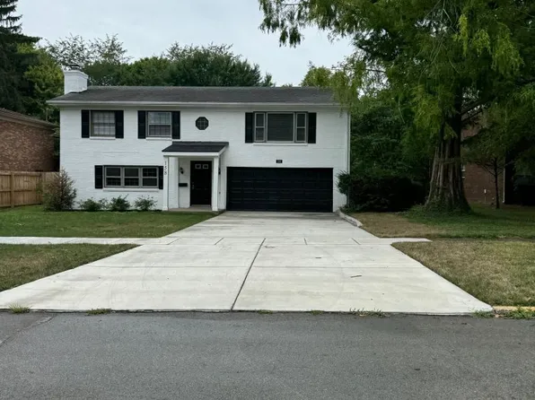 158 Crestwood Dr, Lexington, KY 40503