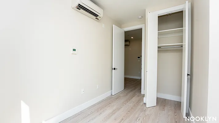 Rented by Nooklyn NYC LLC | media 24