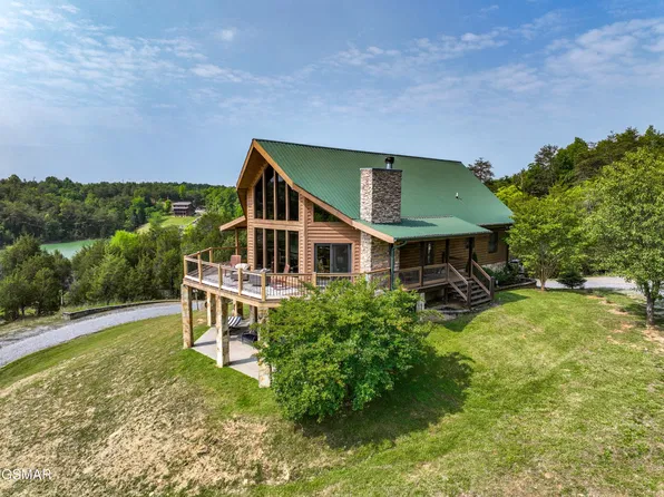 3829 Island View Rd, Sevierville, TN 37876