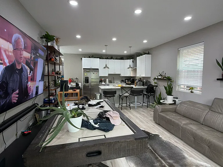1044 N Springfield Ave #1CHICAGO — Photo 3
