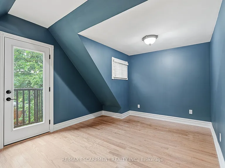 359 Herkimer St #UPPER — Photo 18