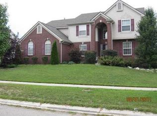 42974 Pond Bluff Dr, Belleville, MI 48111