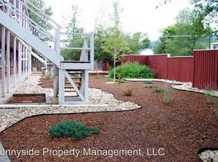 1090 30th St APT 8, Boulder, CO 80303